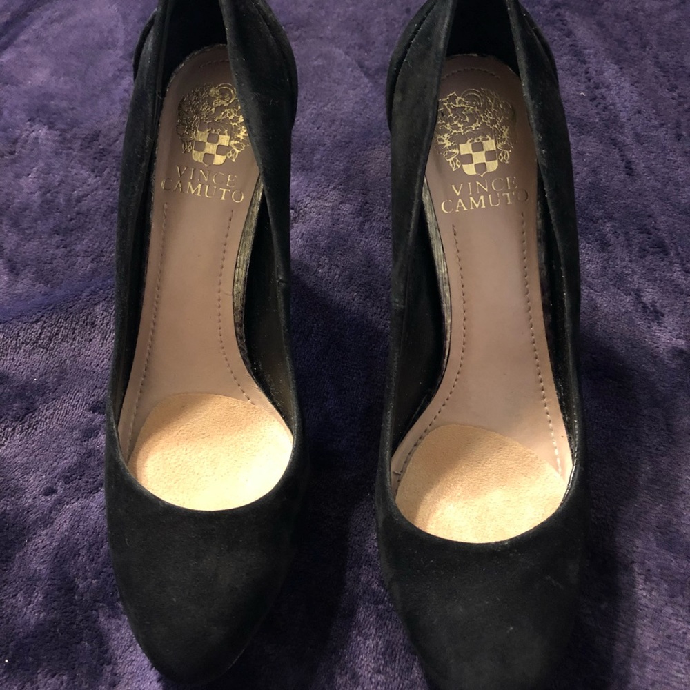 Vince Camuto Studded pumps